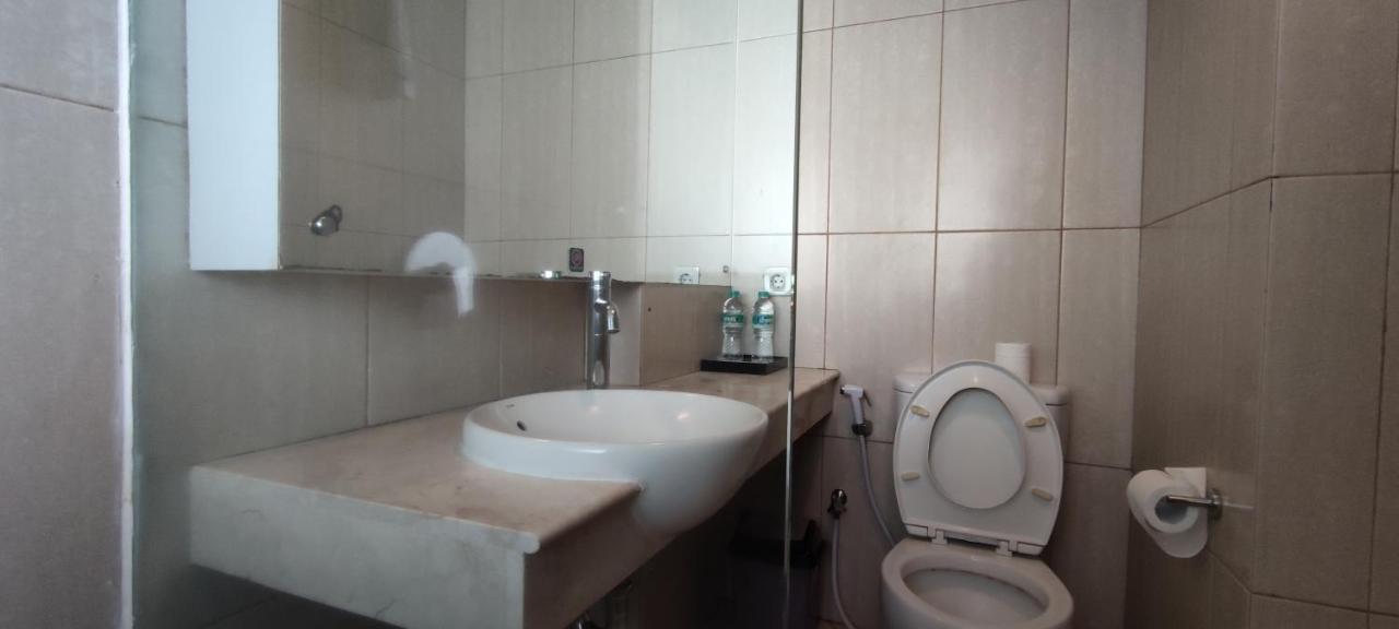 Liberta Hotel Kemang Jakarta Eksteriør billede