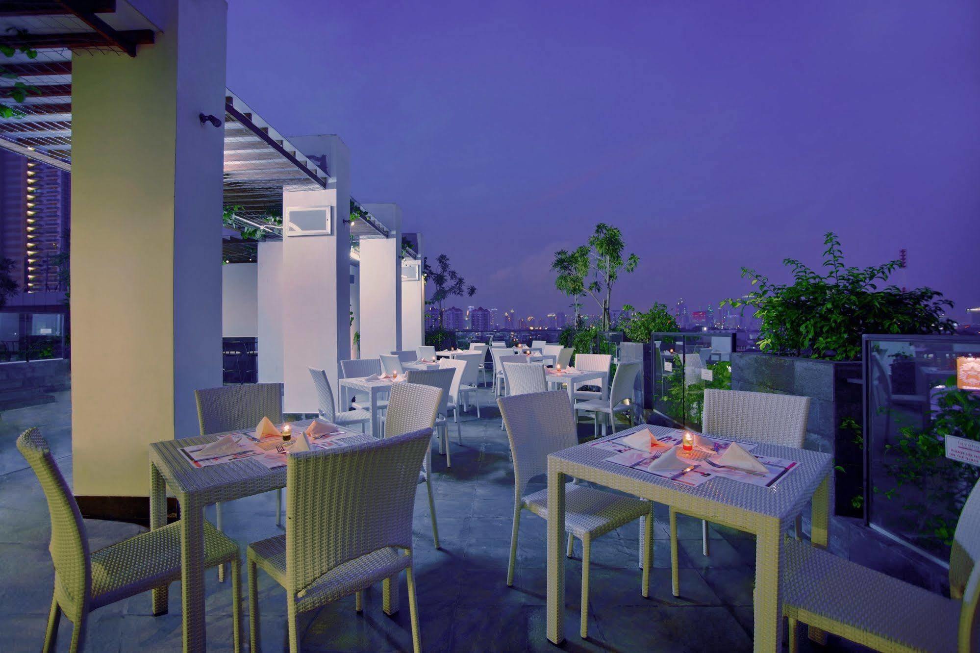 Liberta Hotel Kemang Jakarta Eksteriør billede